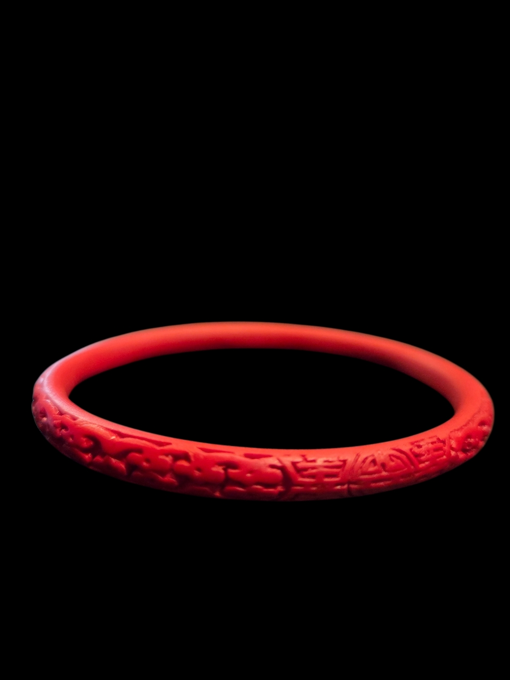 Red Chinese Cinabre Sculpted Bangle Bracelet
